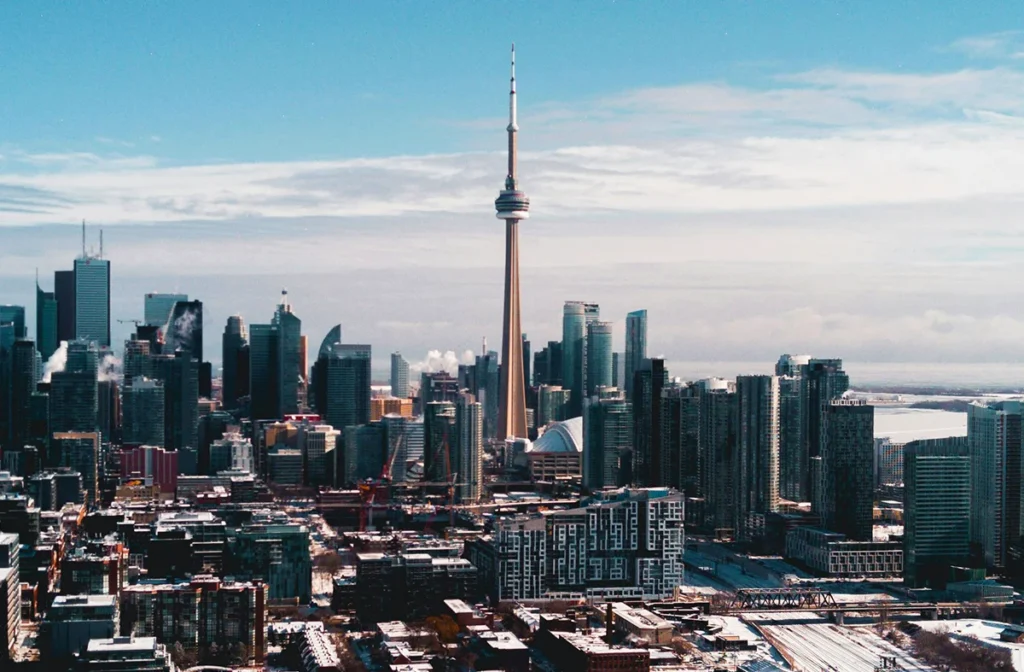 photo of toronto skyline